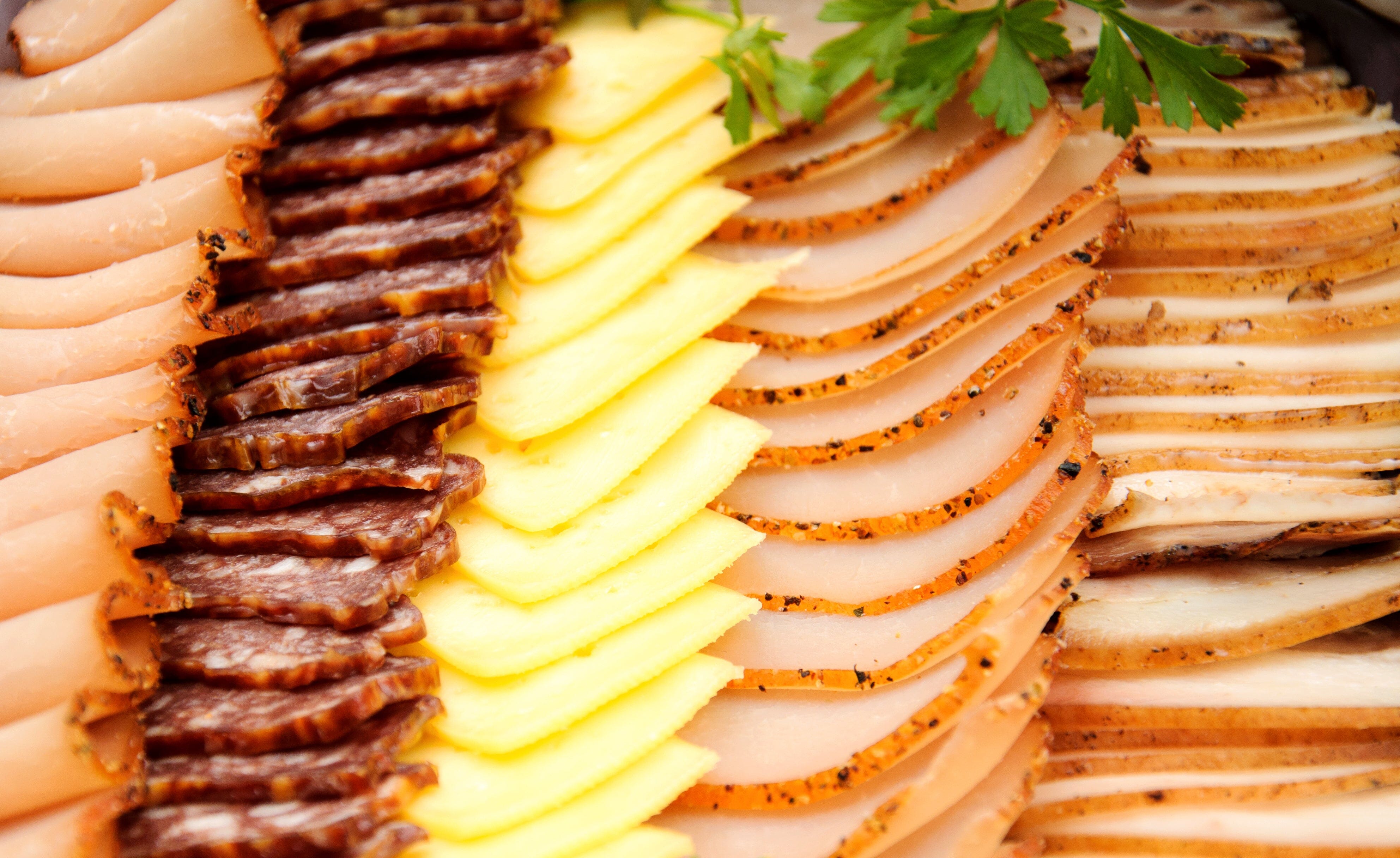 salcis - Gourmet Meat and Cheese Selections