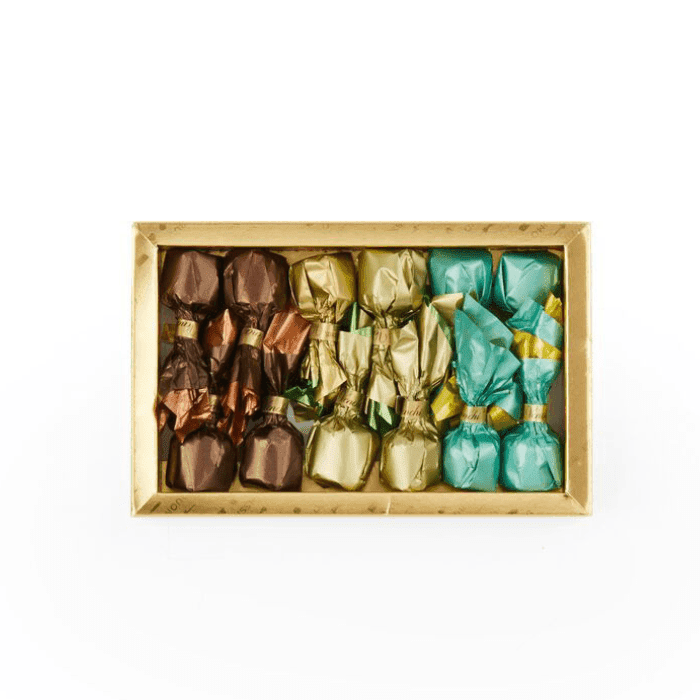 Venchi Assorted Chocolate Truffles Golden Gift Box, 4.4 oz Sweets & Snacks Venchi 